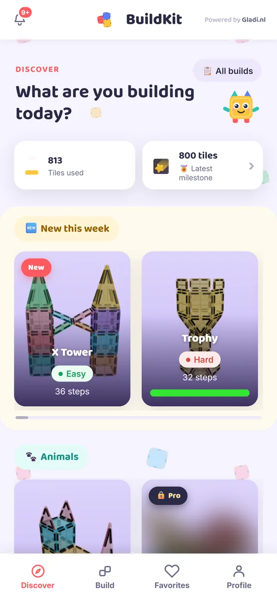 The BuildKit Discover screen, with new builds this week and a row of animal builds.